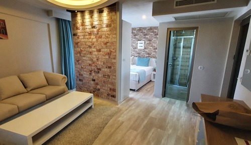 Comfort Corner Room
