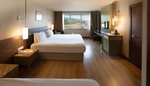 ADVANTAGE FRENCH ROOM WITH BOSPHORUS VIEW