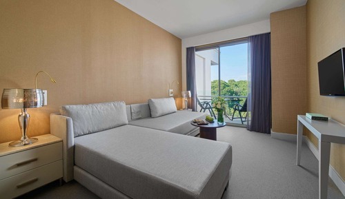 Terrace Family Suite