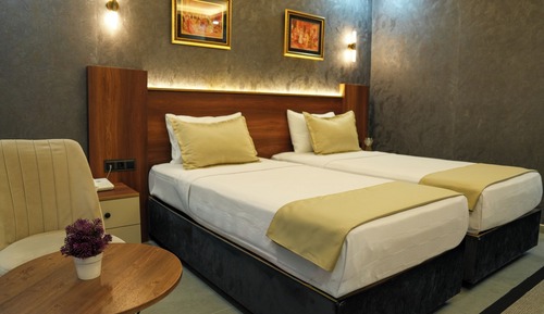 Standard Twin Room, City View
