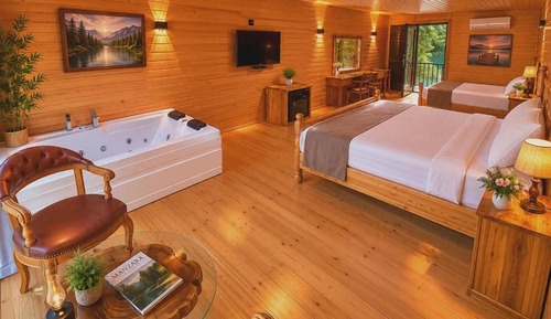 Triple Room, Hot Tub, Lake View