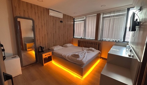 Family Quadruple Room, City View
