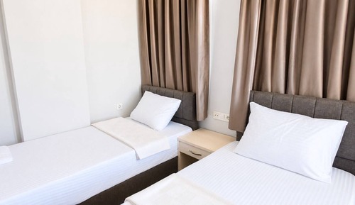Classic Twin Room, Balcony
