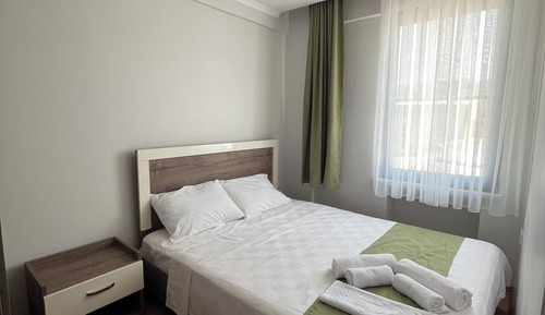Basic Room, Garden View