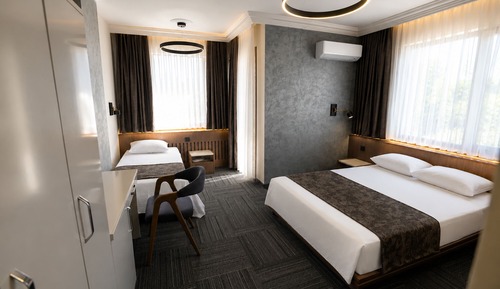 Family Triple Room, Balcony, City View