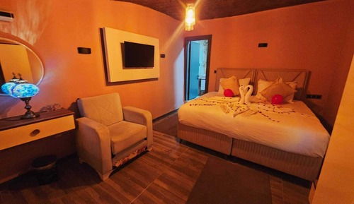 Superior Double Room, City View
