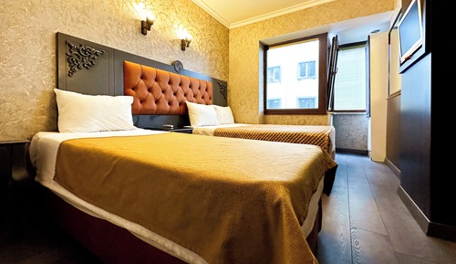 Basic Double Room, City View