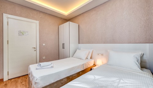 Deluxe Apartment, Park View