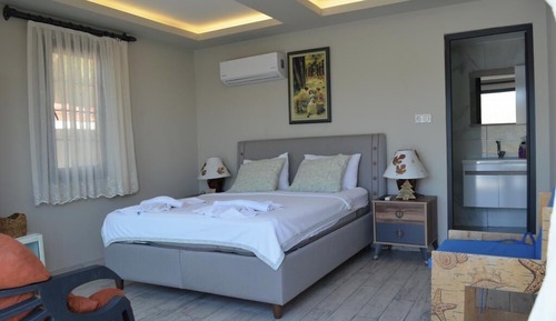Deluxe Studio Suite, Sea View