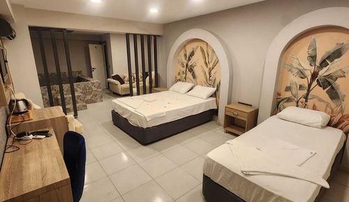 Family Quadruple Room, City View