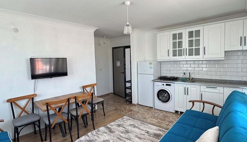 Economy Apartment, Multiple Beds, Smoking, Kitchen