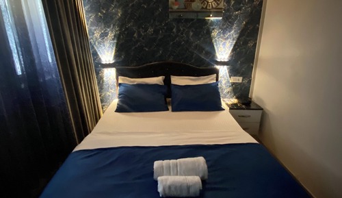 Deluxe Room, Balcony