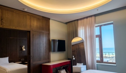 Comfort Triple Room
