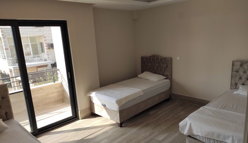 Classic Quadruple Room, Balcony, Partial Sea View