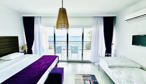 Superior Triple Room, Sea View
