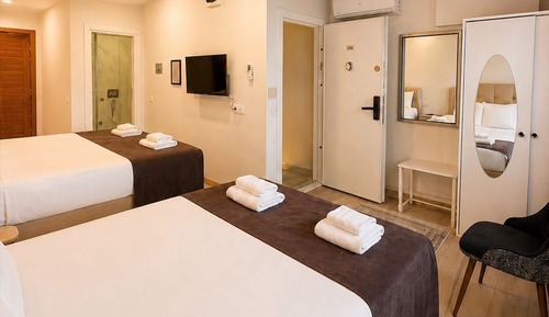 Deluxe House, 4 Bedrooms