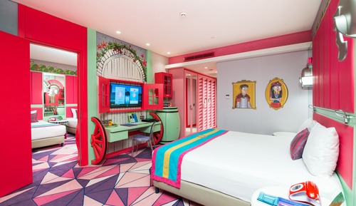 Deluxe Room, Multiple Beds, Connecting Rooms