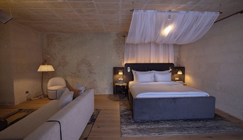 Whispering Valley Suite