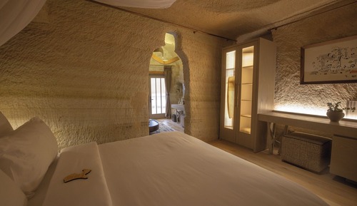 Hideaway Suite