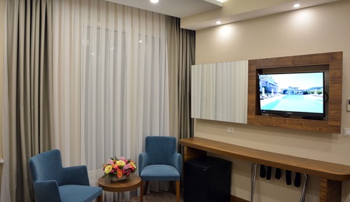 Deluxe Suite, 2 Bedrooms
