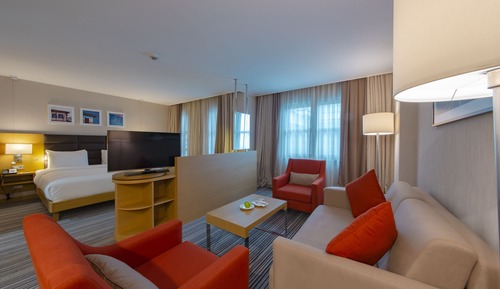 Room, 1 King Bed, Accessible