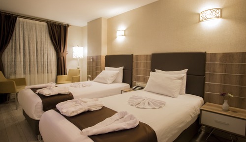 Premier Room