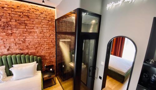 Standard Double Room Street View