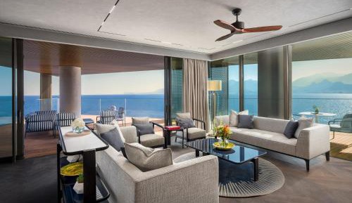 Presidential Suite