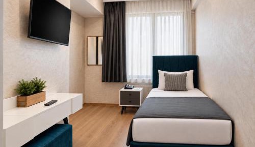 Budget Single Room
