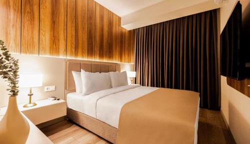 Double or Twin Room with Balcony