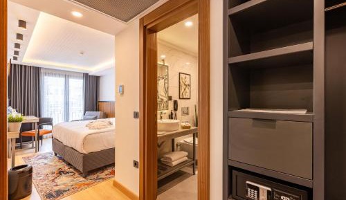 Superior Double Room (2 Adults + 1 Child) -  Free Total 30 minutes Hammam Usage Per Your Stay