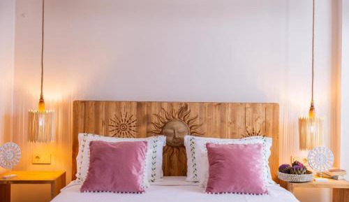 Deluxe Double Room with Bath