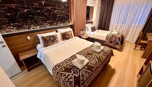 Basic Triple Room
