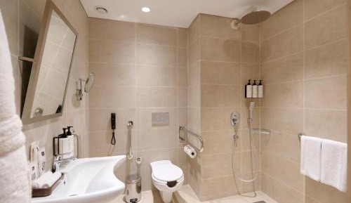 Standard King Room - Accessible