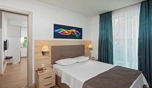 One-Bedroom Apartment (2 Adults)