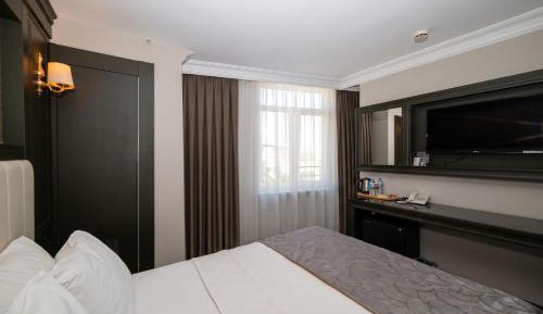 Economy Double or Twin Room