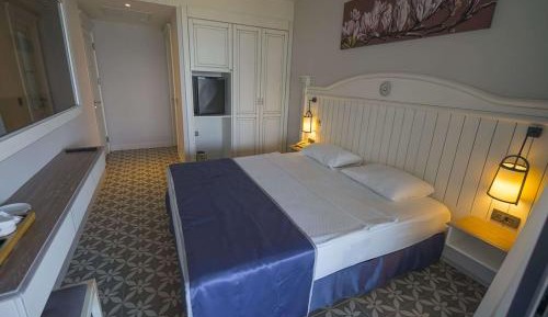 Double Room with Terrace
