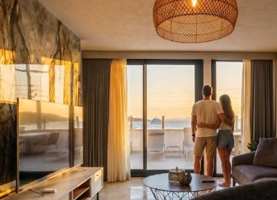 King Suite with Sea View