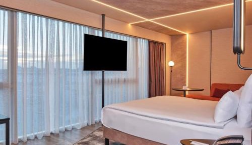 Deluxe Suite with One Double Bed and Sofa