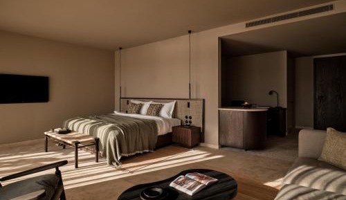 Deluxe Suite with Sea View