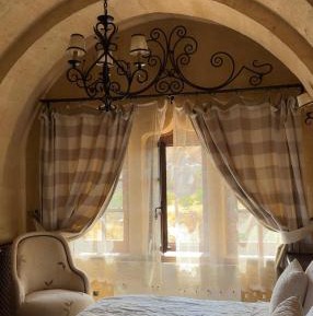 Queen Room with Spa Bath