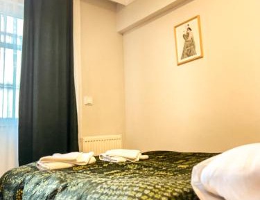 Double Room with Shared Bathroom