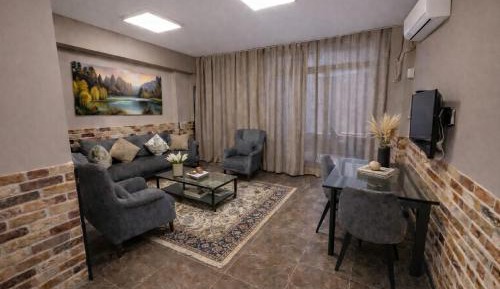 One-Bedroom Apartment with Balcony