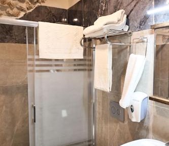 Deluxe Double Room with Castle View