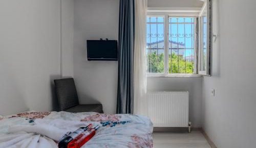 Large Single Room