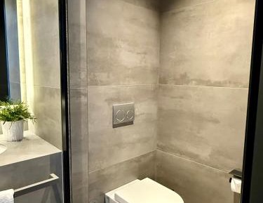 Deluxe Suite with Spa Bath