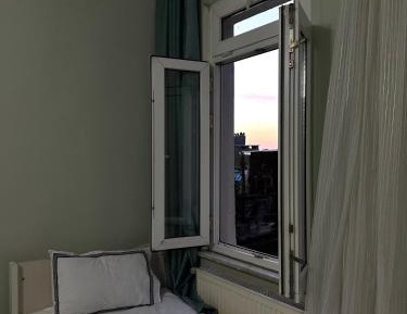 Bed in 8-Bed Mixed Dormitory Room
