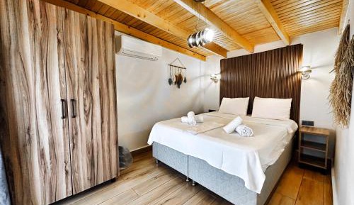 Double Room with Patio