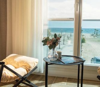 Family Room with Sea View