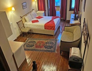 Family Suite with Balcony